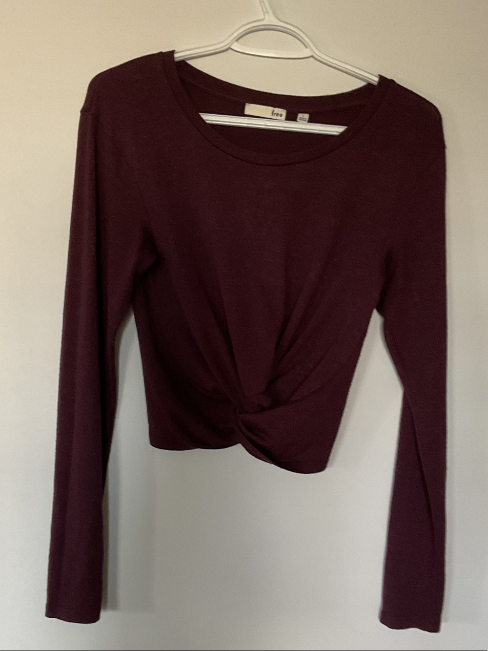Wilfred Twist-Front Crew Neck Sweater in Deep Burgundy